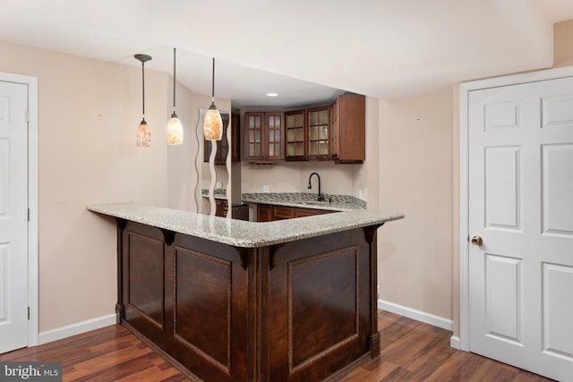 9 Quaker St, Chesterfield, NJ 08515 - bar featuring a sink, dark wood-style floors, baseboards, and pendant lighting