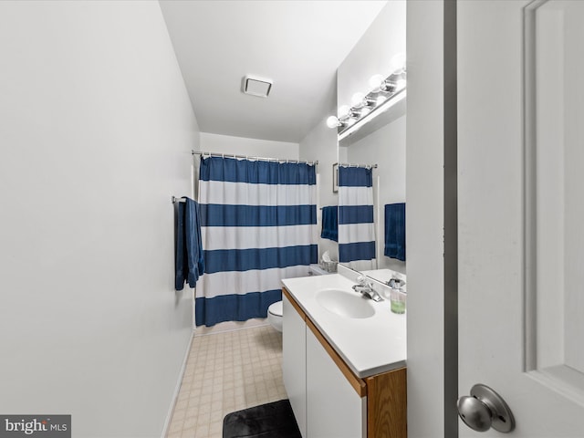 full bath featuring vanity, visible vents, curtained shower, tile patterned floors, and toilet