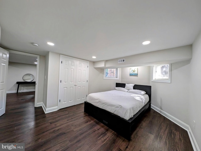 bedroom featuring recessed lighting, baseboards, and wood finished floors