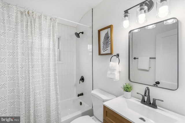 full bath featuring vanity, toilet, and shower / tub combo with curtain