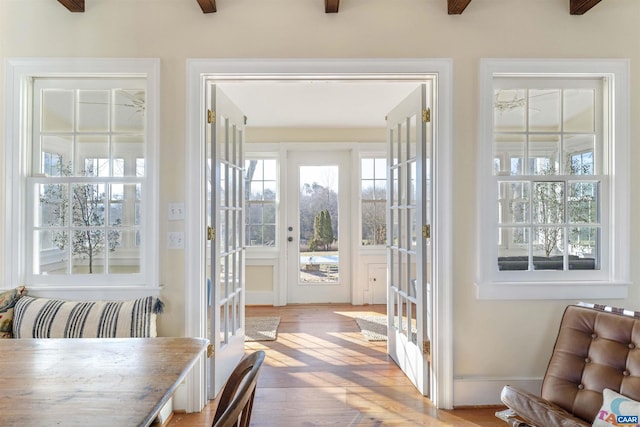 view of sunroom / solarium