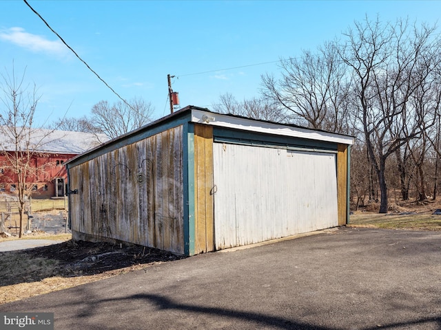 view of outbuilding featuring an outdoor structure