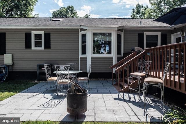 view of patio / terrace with cooling unit