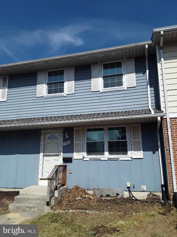 view of townhome / multi-family property