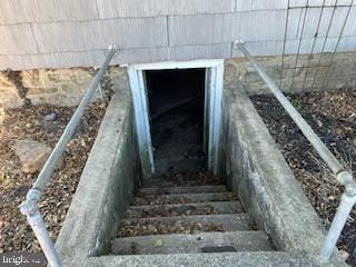 view of entry to storm shelter