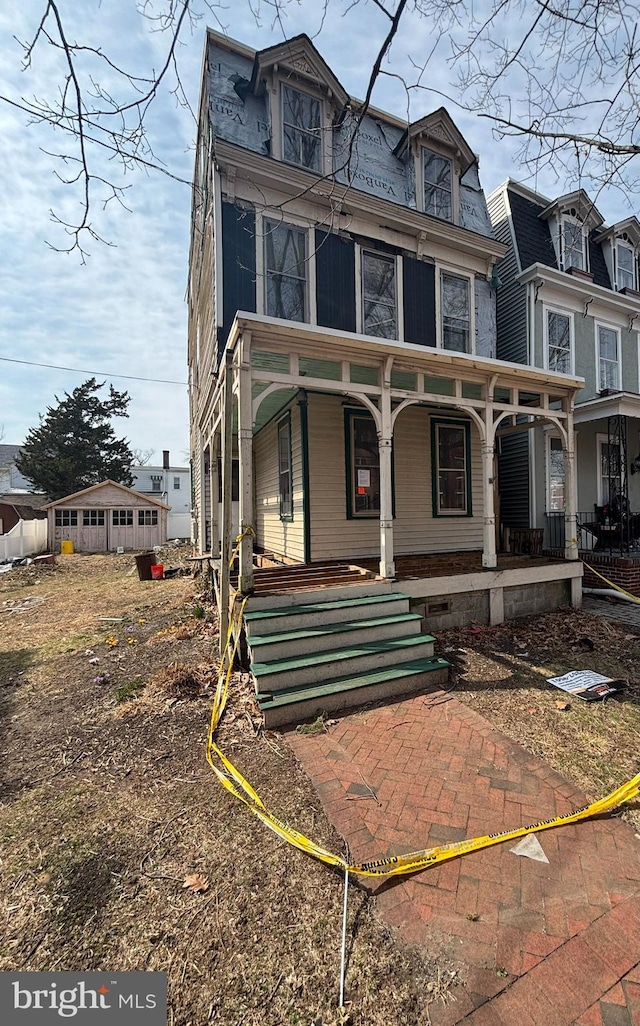 view of front of property with a porch