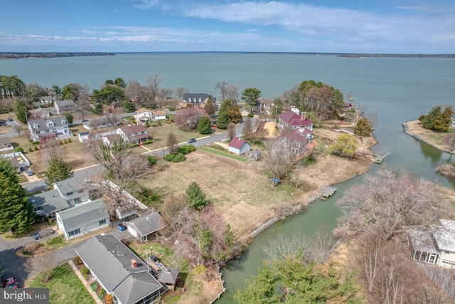 ES Harris Dr E, Cambridge, MD 21613