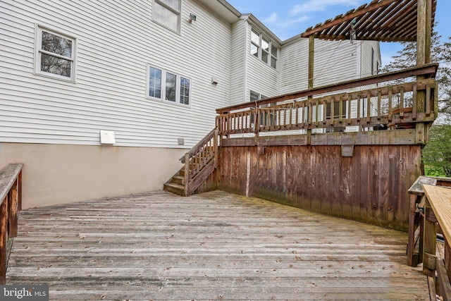 deck with stairs