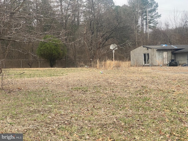 view of yard with fence