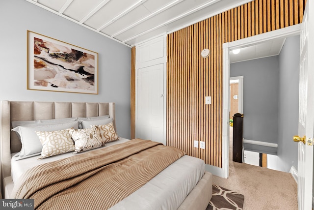 bedroom with carpet flooring