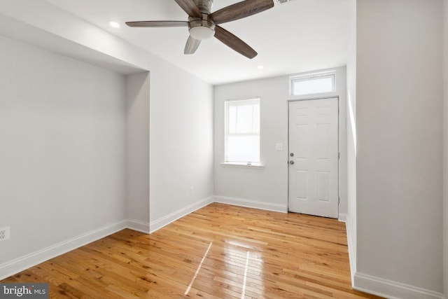 foyer entrance featuring recessed lighting, ceiling fan, light wood-type flooring, and baseboards