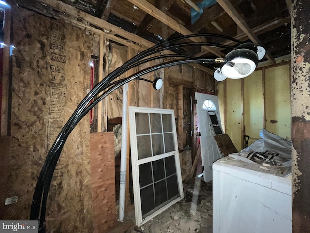 interior space featuring laundry area and washer / dryer