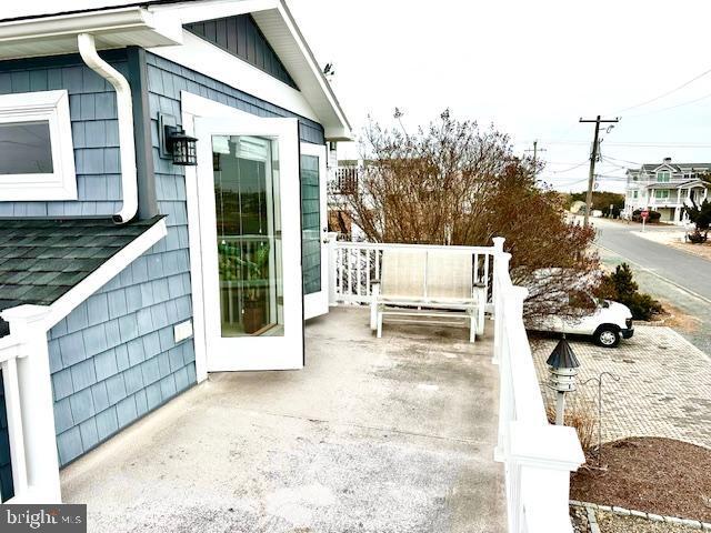 1 E Essex St, Fenwick Island, DE 19944 - view of patio