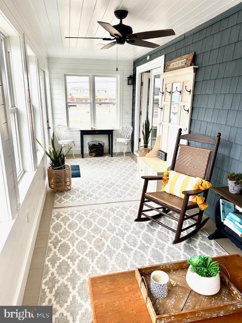 1 E Essex St, Fenwick Island, DE 19944 - sunroom / solarium with plenty of natural light