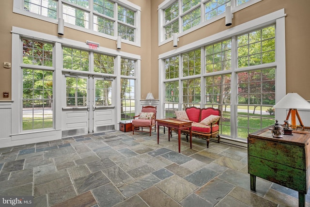 view of sunroom / solarium