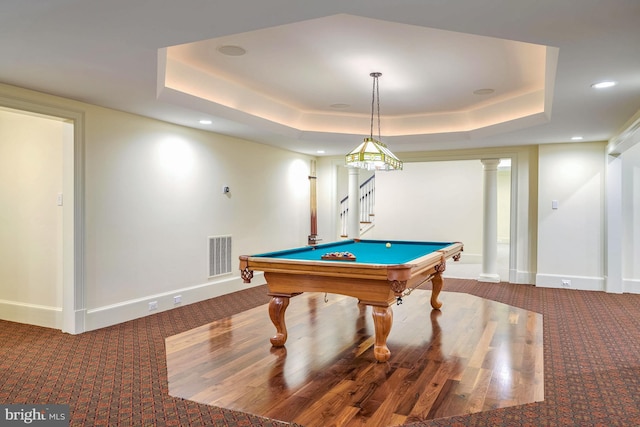 playroom with visible vents, pool table, baseboards, carpet, and a tray ceiling