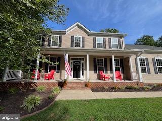 view of front of house with a porch