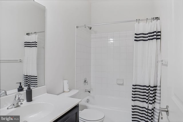 7407 Wood Meadow Way, Lanham, MD 20706 - bathroom with shower / tub combo, toilet, and vanity