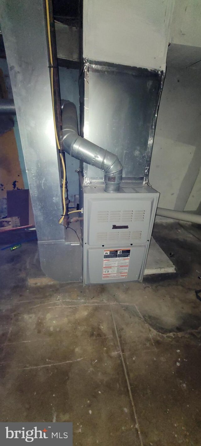 526 Moore St, Philadelphia, PA 19148 - view of utility room
