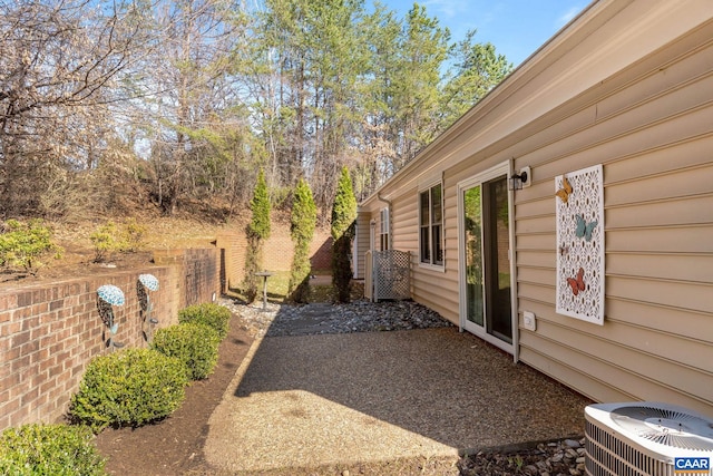 view of yard featuring central AC unit