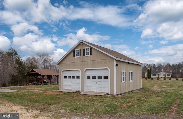 view of detached garage