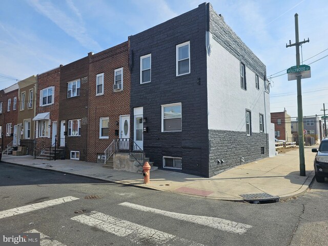 1555 S Hollywood St, Philadelphia, PA 19146 - multi unit property with stone siding