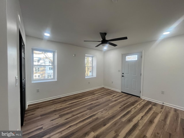 foyer featuring recessed lighting, baseboards, a ceiling fan, and wood finished floors