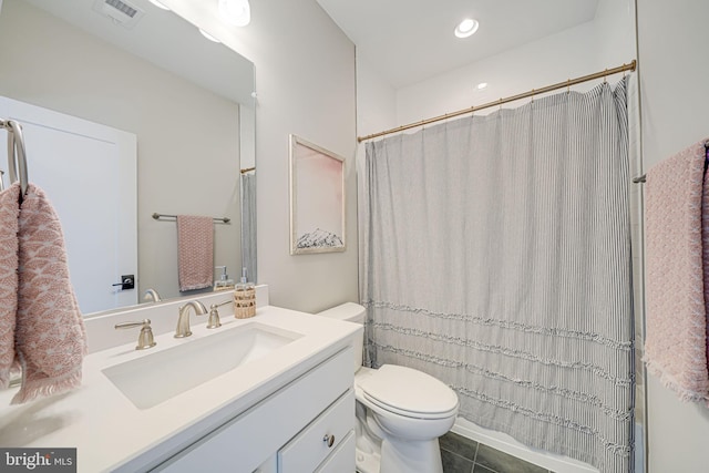 full bath featuring vanity, visible vents, curtained shower, tile patterned floors, and toilet