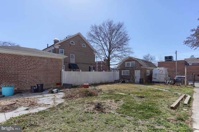 228 Cumberland St, Lebanon, PA 17042 - view of yard with an outdoor structure and fence