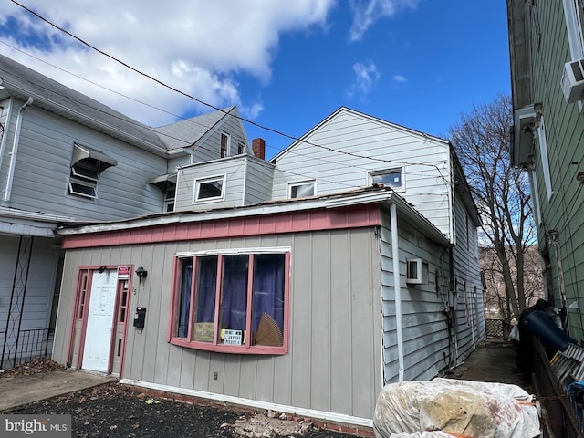 15 W Ave, Mount Carmel, PA 17851 - exterior space