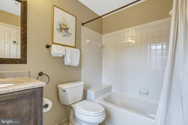 12521 N Lake Ct, Fairfax, VA 22033 - full bathroom with vanity, shower / bath combination with curtain, and toilet