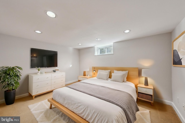 bedroom featuring recessed lighting and baseboards