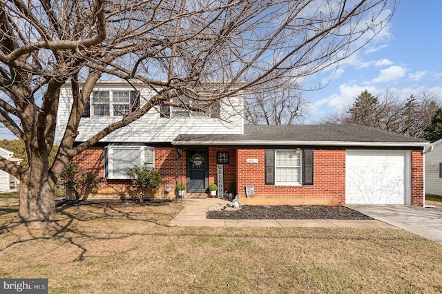 view of front facade featuring brick siding, a shingled roof, a front yard, driveway, and an attached garage