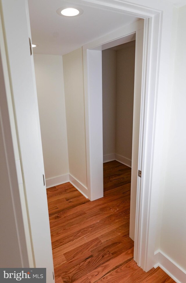 11 Hendrickson, Lawrenceville, NJ 08648 - hallway with light wood-style flooring and baseboards