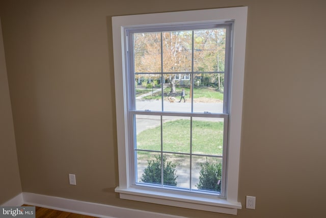 11 Hendrickson, Lawrenceville, NJ 08648 - room details with baseboards
