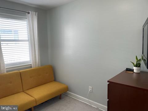 sitting room with baseboards