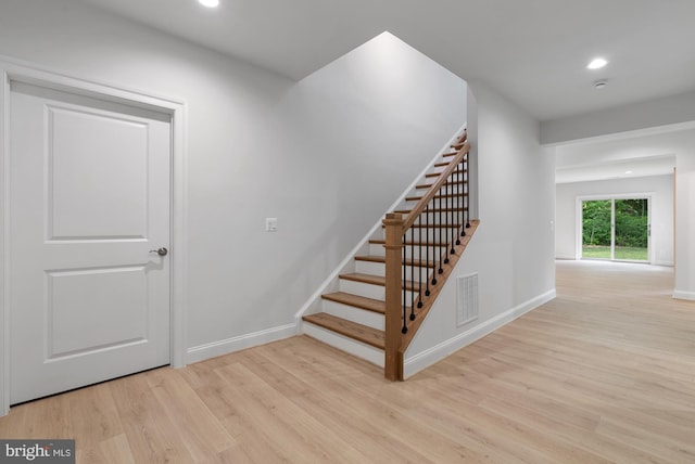 3006 Weber Pl, Oakton, VA 22124 - stairway featuring wood finished floors, recessed lighting, and baseboards