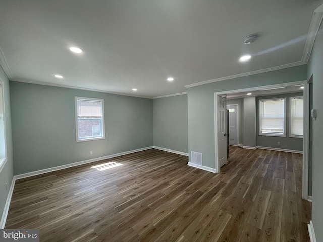 3801 Parkside Dr, Baltimore, MD 21206 - spare room with recessed lighting, dark wood-type flooring, baseboards, and visible vents