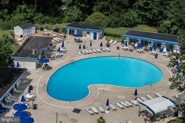 50 Belmont Ave Unit 1010, Bala Cynwyd, PA 19004 - community pool with an outbuilding