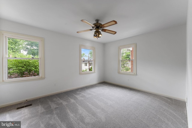 22 E Howell Ave, Alexandria, VA 22301 - spare room featuring carpet floors, ceiling fan, and baseboards