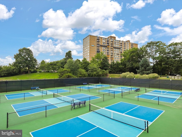 309 Yoakum Pkwy Unit 1003, Alexandria, VA 22304 - view of tennis court with fence