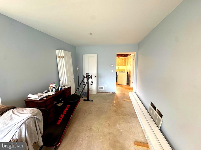 interior space with visible vents and washer / clothes dryer