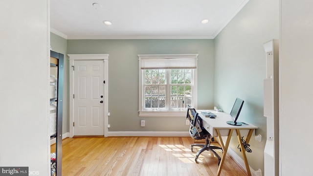 office featuring crown molding, recessed lighting, baseboards, and wood finished floors