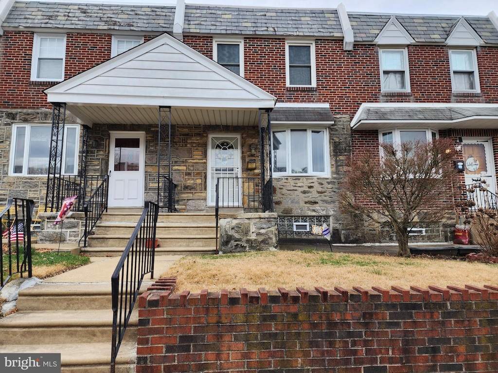 2112 Lardner St, Philadelphia, PA 19149 - multi unit property with brick siding and stone siding