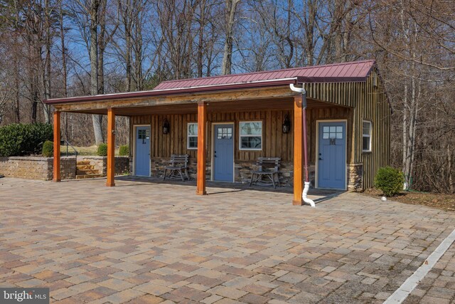 4204 Old Fincastle Rd, Fincastle, VA 24090 - view of patio / terrace