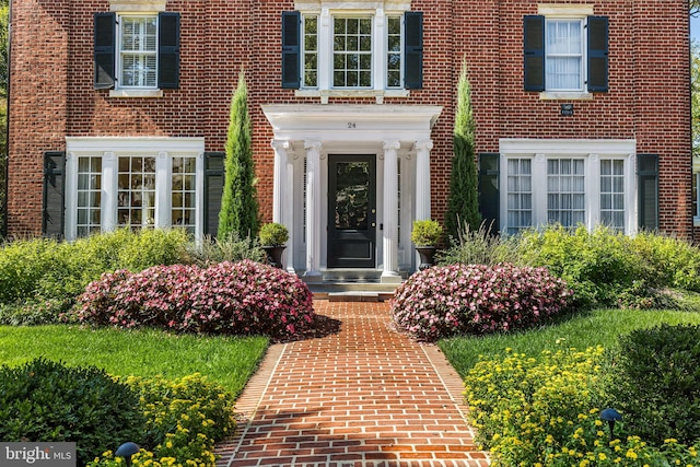 24 Whitfield Rd, Baltimore, MD 21210 - entrance to property featuring brick siding