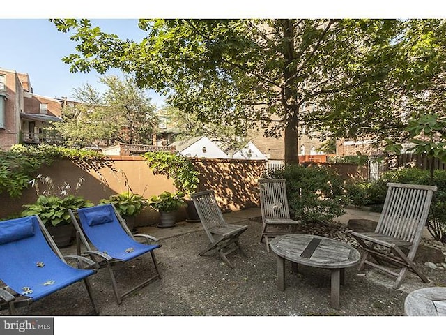 1023 Clinton St Unit 204, Philadelphia, PA 19107 - view of patio / terrace with a fenced backyard