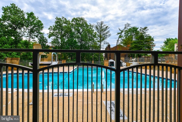 pool with fence