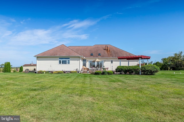 180 Featherbed Ln, Pilesgrove, NJ 08098 - back of property with a lawn