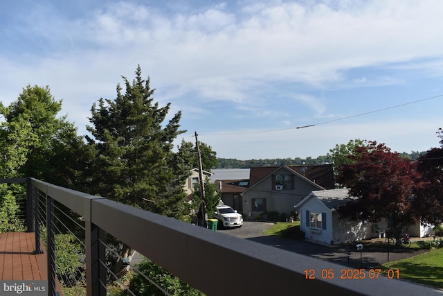 31 Riverview Ave, Chesapeake City, MD 21915 - view of balcony